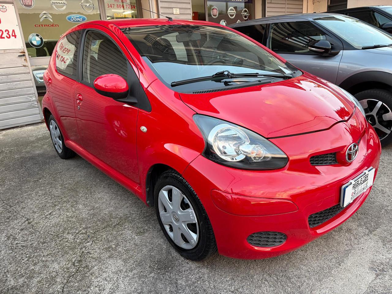 Toyota Aygo 1.0 VVT-i 68CV 5 porte Sol
