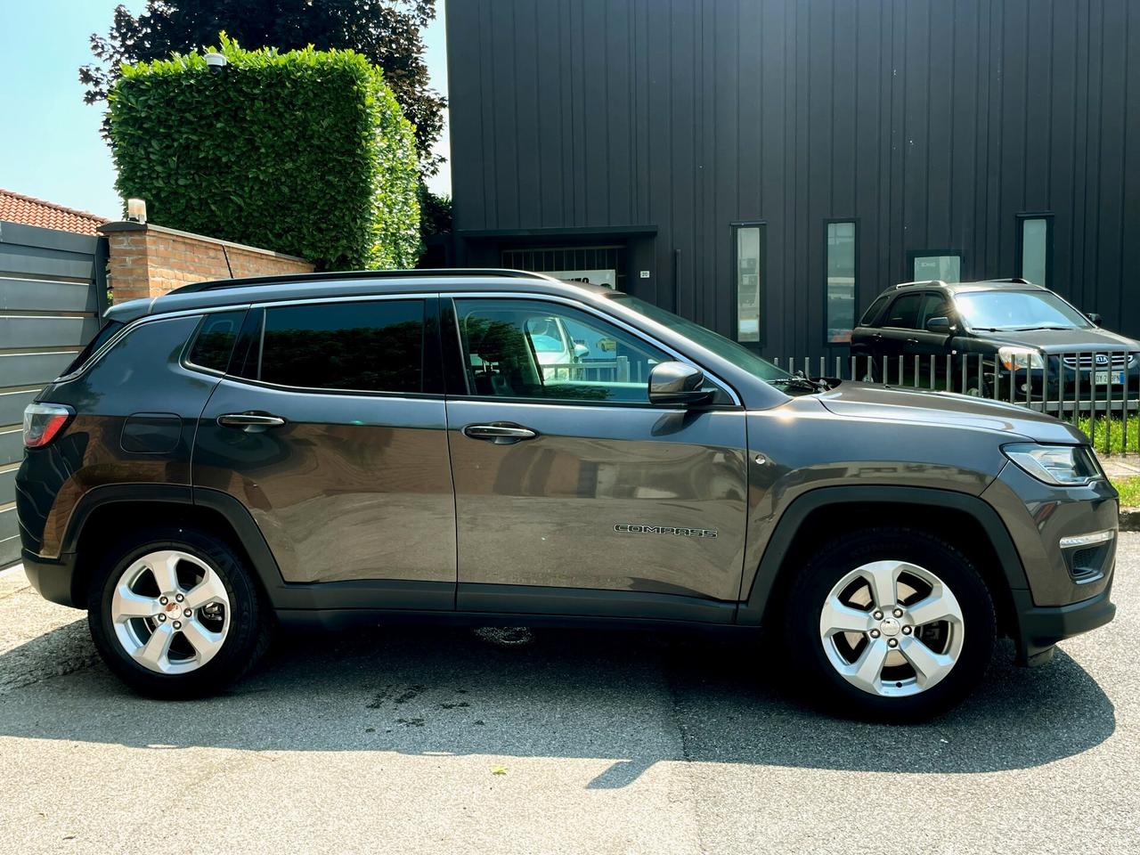 JEEP COMPASS 1.4i(benz)-54000km-Pelle,Nav-2019