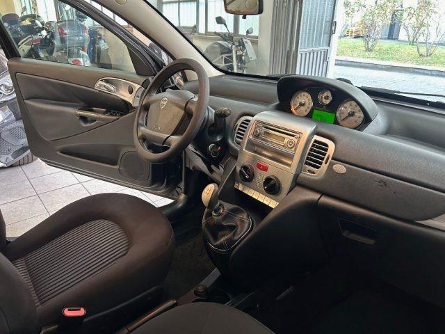 LANCIA Ypsilon 1.2 Oro