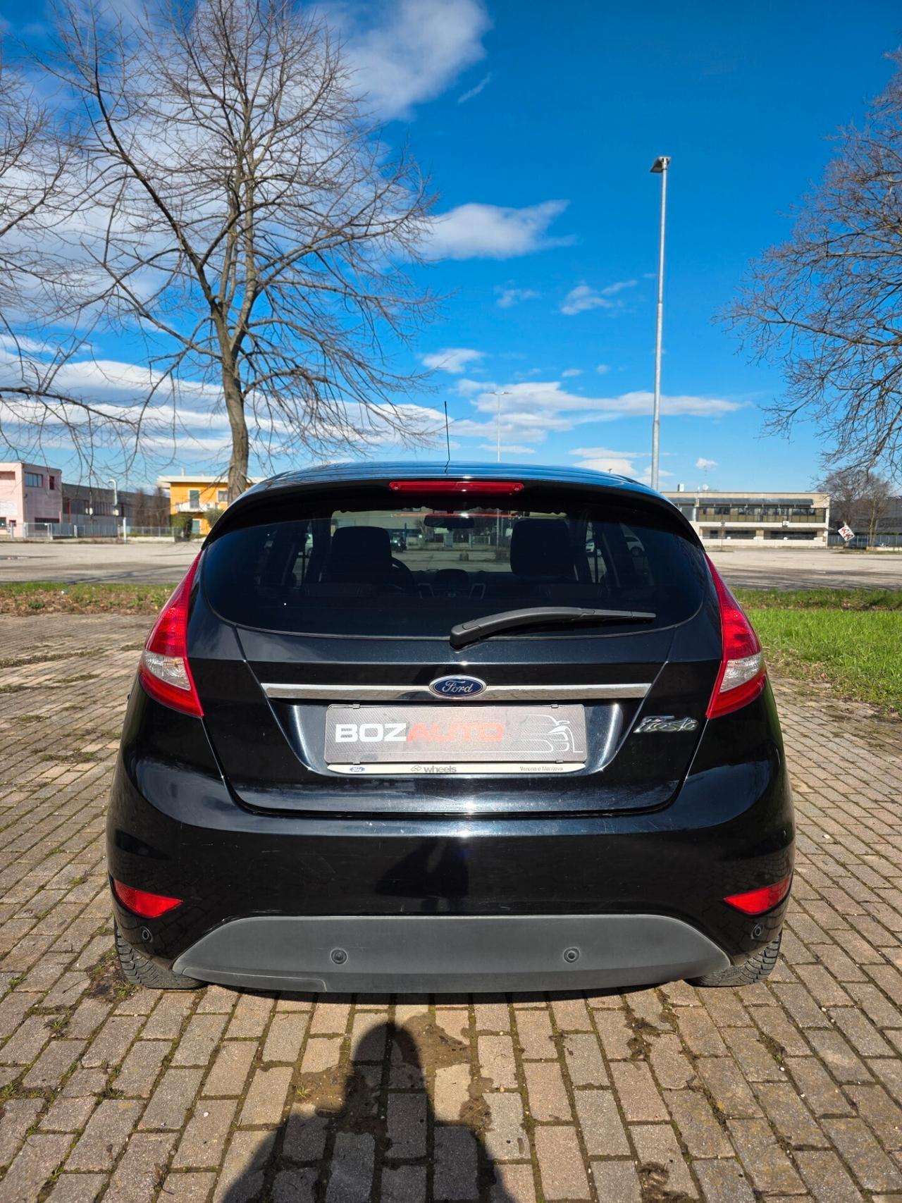 Ford Fiesta 1.4 TDCi 70CV 5 porte Titanium