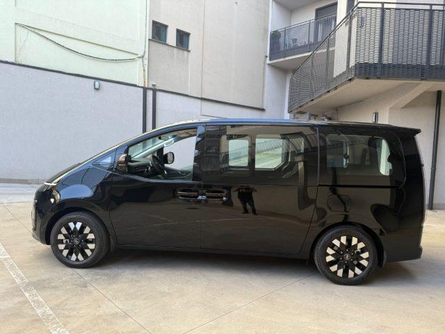 HYUNDAI Staria 1.6 HEV 225CV AT 2WD 7 posti Luxury