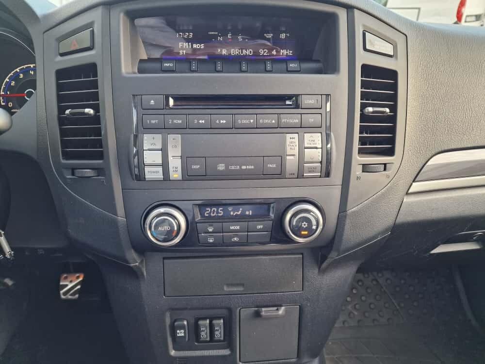 Mitsubishi Pajero 3.2 DI-D 16V 3p. Intense DPF