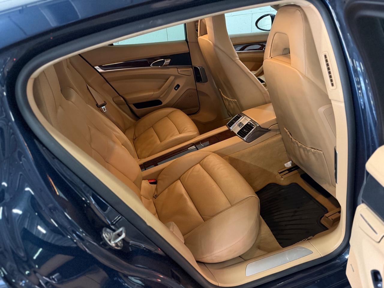 Porsche Panamera 4.8 4S
