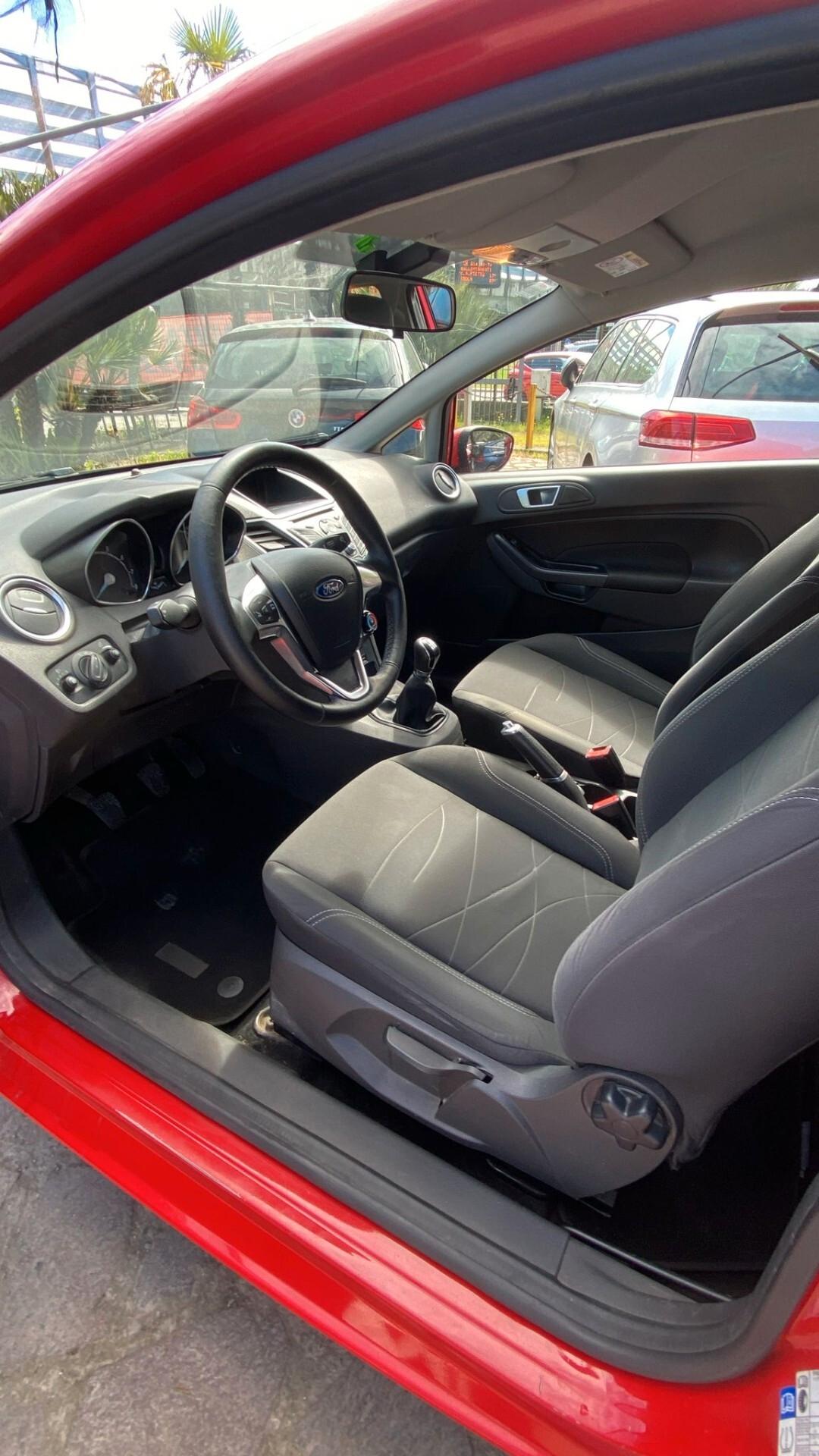 Ford Fiesta 1.4 - GPL Business