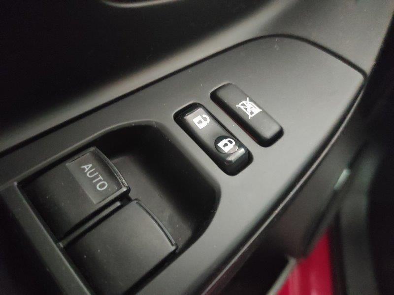 TOYOTA Yaris 3ª serie - Yaris 1.5 Hybrid 5 porte Active