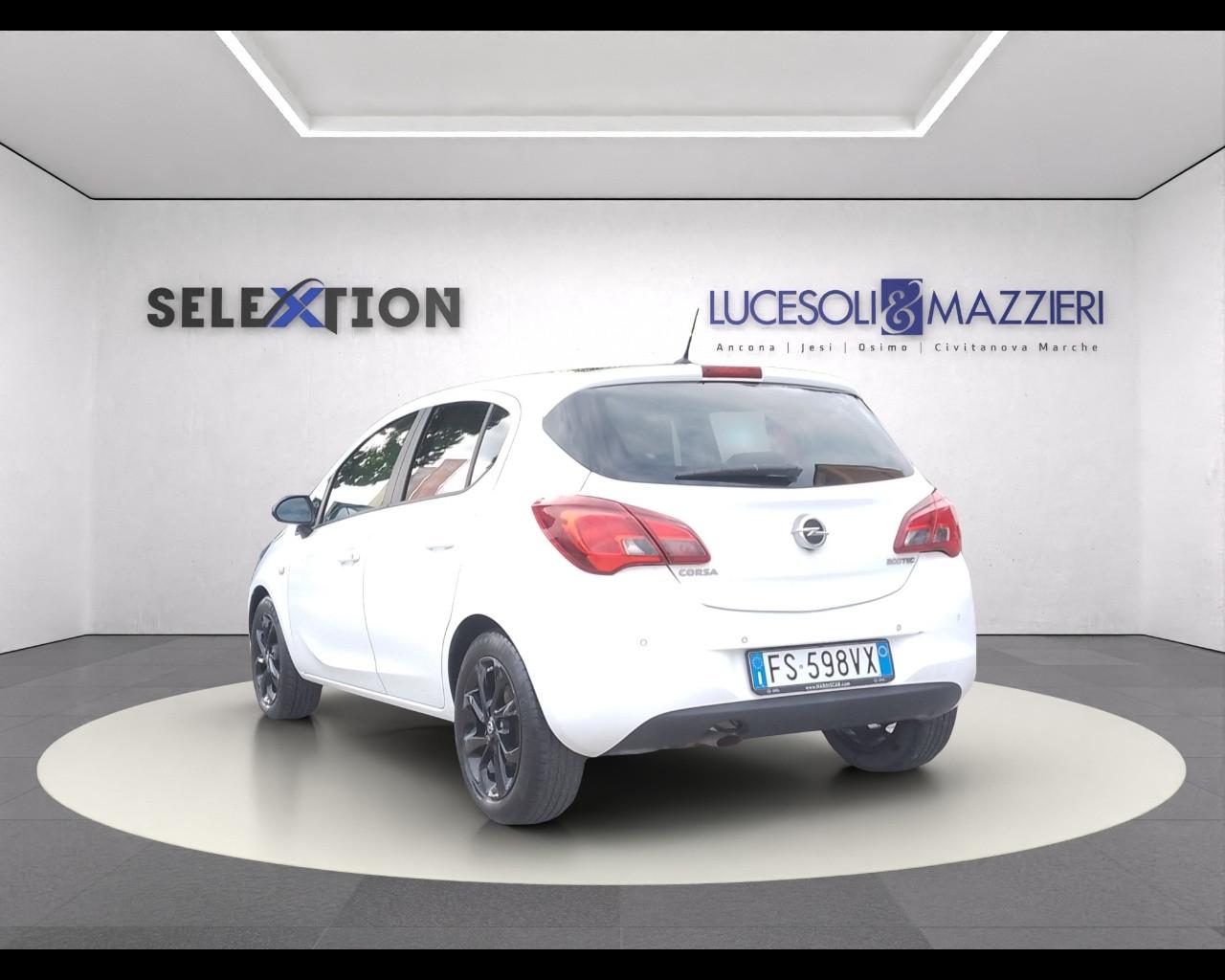 OPEL Corsa 5ª serie - Corsa 1.4 90CV GPL Tech 5 porte Black Editi