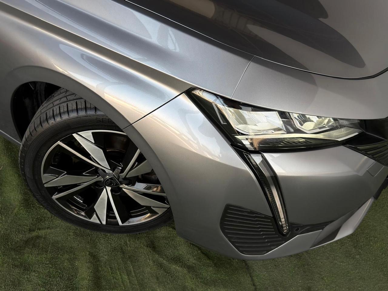 Peugeot 308 BlueHDi 130 S&S EAT8 Allure Pack