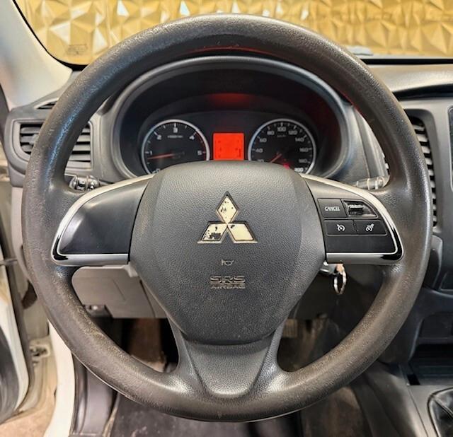 Mitsubishi L200 2.4 DI-D/154CV Double Cab Invite