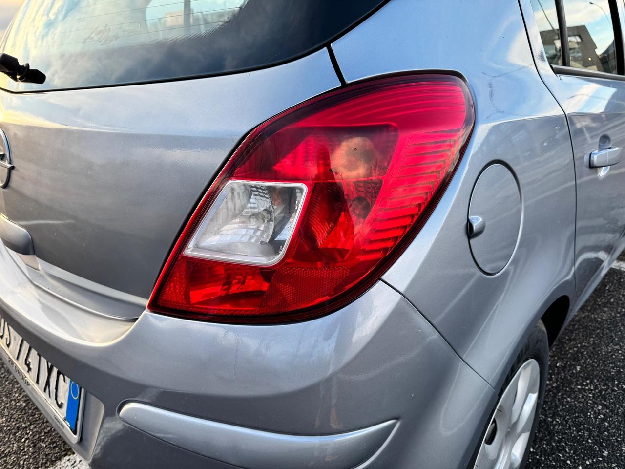 Opel Corsa 1.2 5 porte Benzina km originali