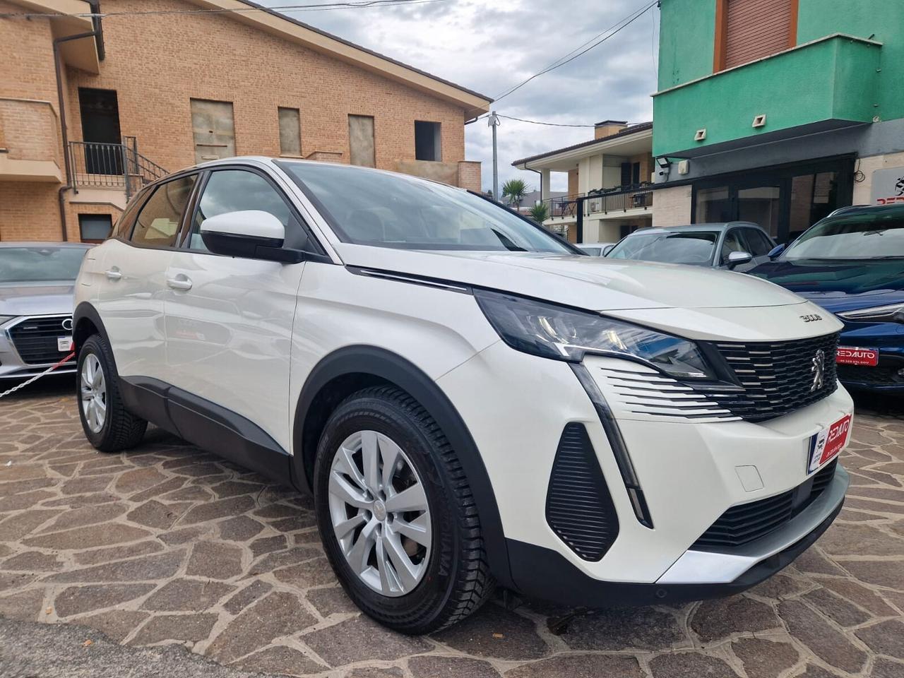 Peugeot 3008 BlueHDi 130 S&S EAT8 Active Business OK NEOPATENTATI