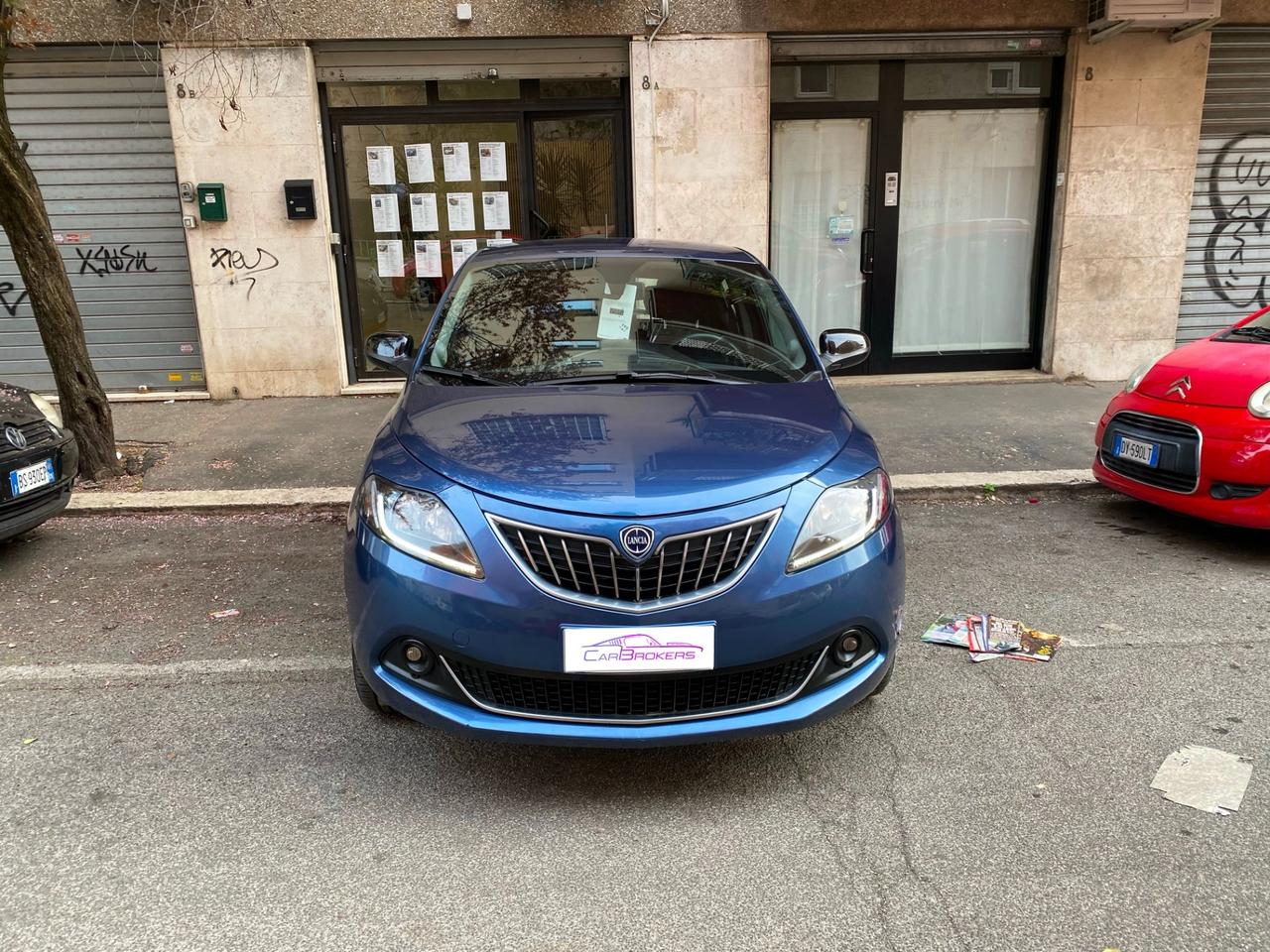 Lancia Ypsilon 1.0 FireFly 5 porte S&S Hybryd Gold