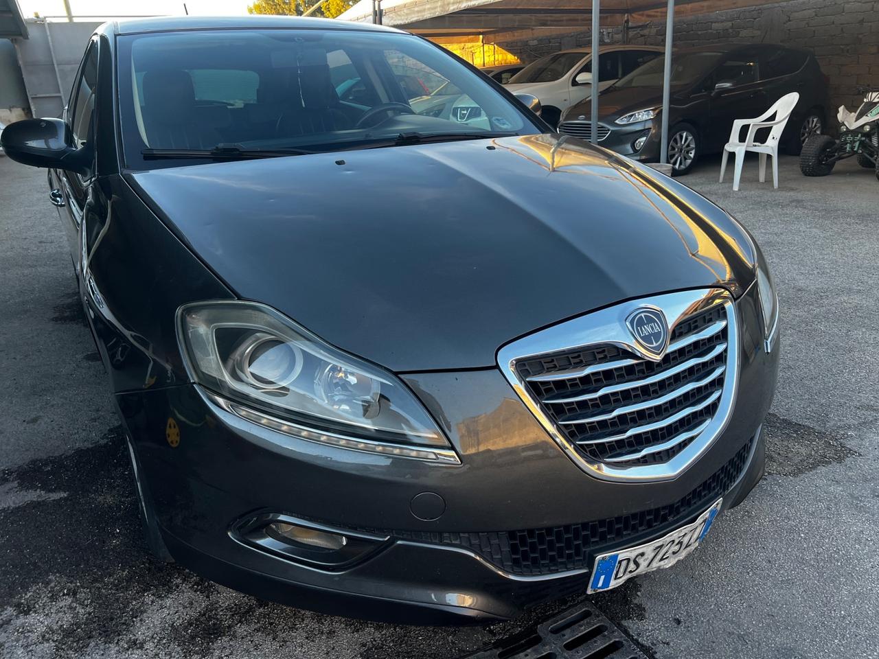 Lancia Delta 1.6 Mjet 120cv 09