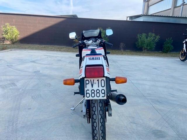 Yamaha FZ 600 1987- n2 prop. Conservata