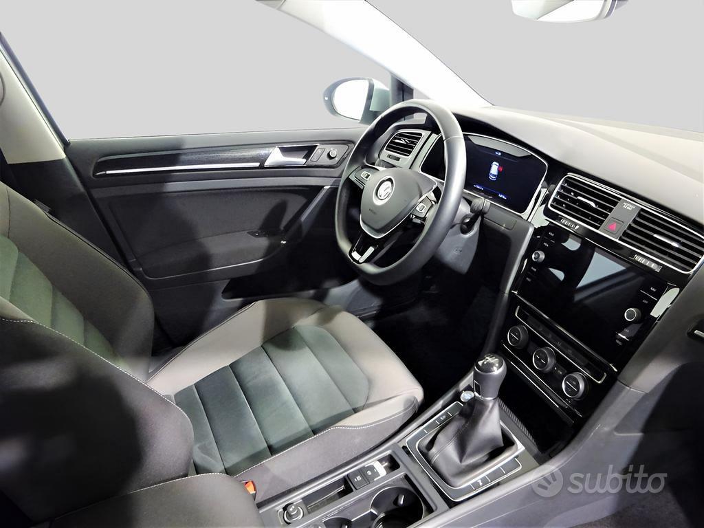 Volkswagen Golf 5p 1.6 tdi Highline 115cv