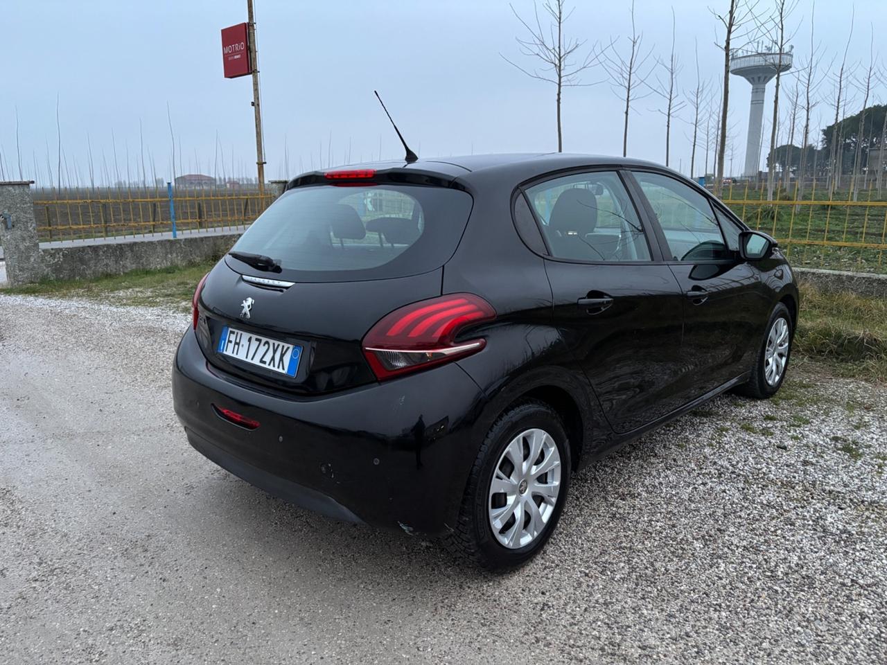 Peugeot 208 BlueHDi 75 5 porte Allure