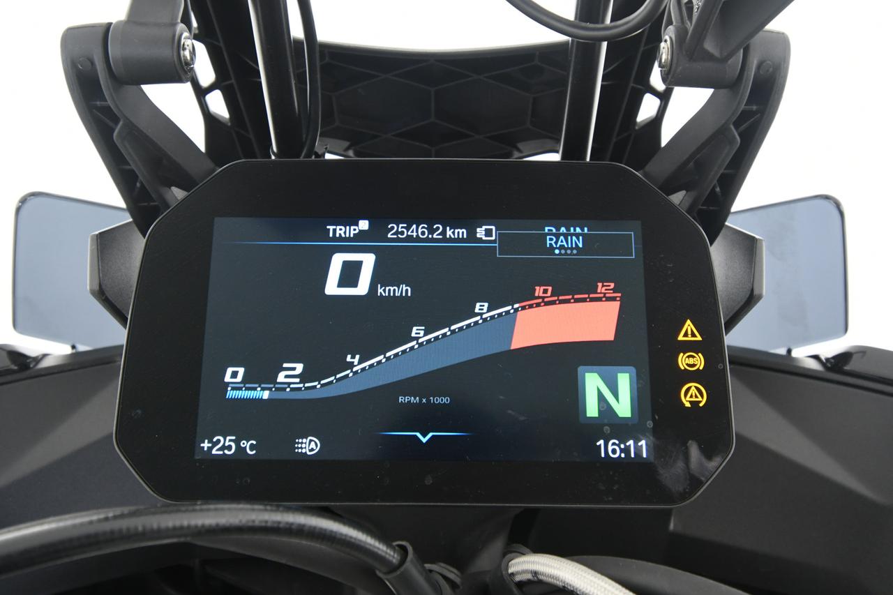 BMW S 1000 XR TRIPLE BLACK 2.500KM+C17"