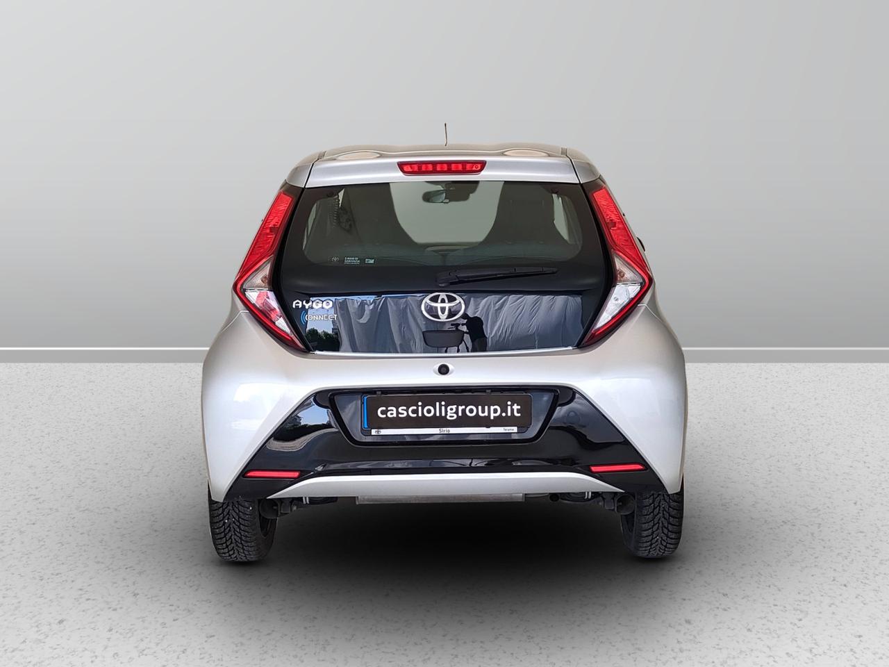 TOYOTA Aygo II 2018 5p - Aygo 5p 1.0 x-play 72cv