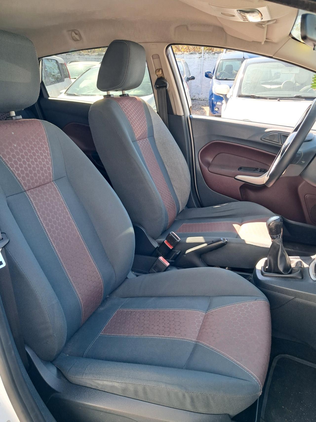 Ford Fiesta 1.4 5 porte Bz.- GPL Titanium