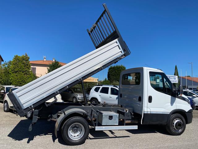 IVECO Daily 60-150 3.0 HPT Ribaltabile - Gemellato