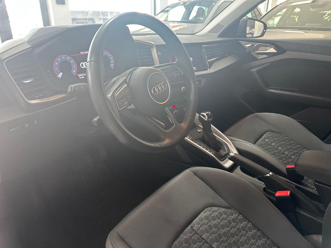 Audi A1 Admired Advanced 1.0 25 TFSI  #5872