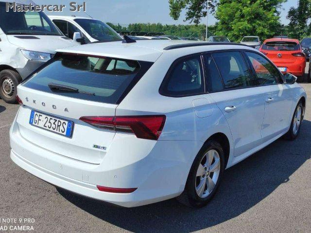 SKODA Octavia Octavia Wagon 1.0 e-tec Executive dsg -. GF253RS