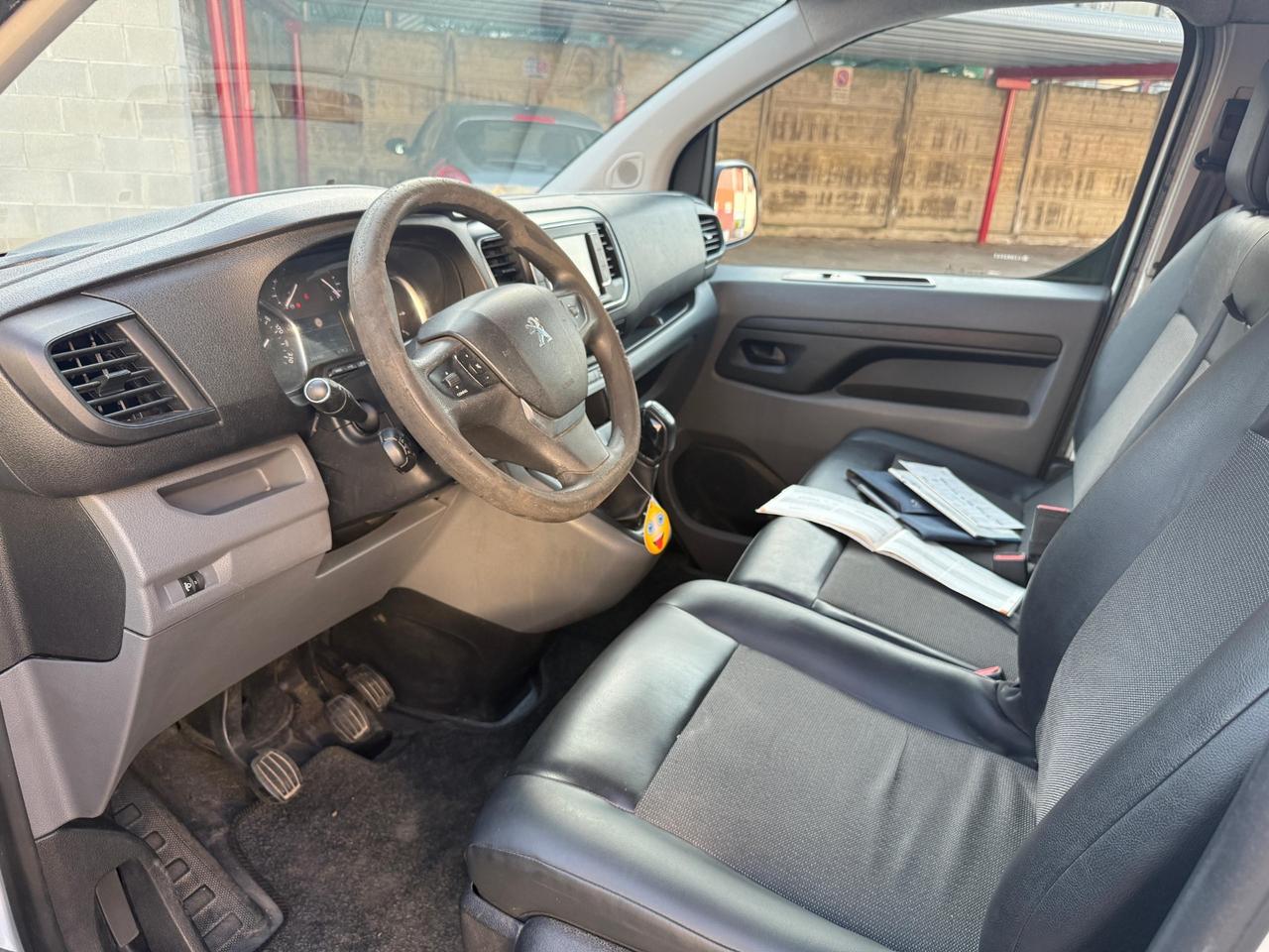 Peugeot Expert BlueHDi 115 S&S PC-TN Furgone Premium Compact