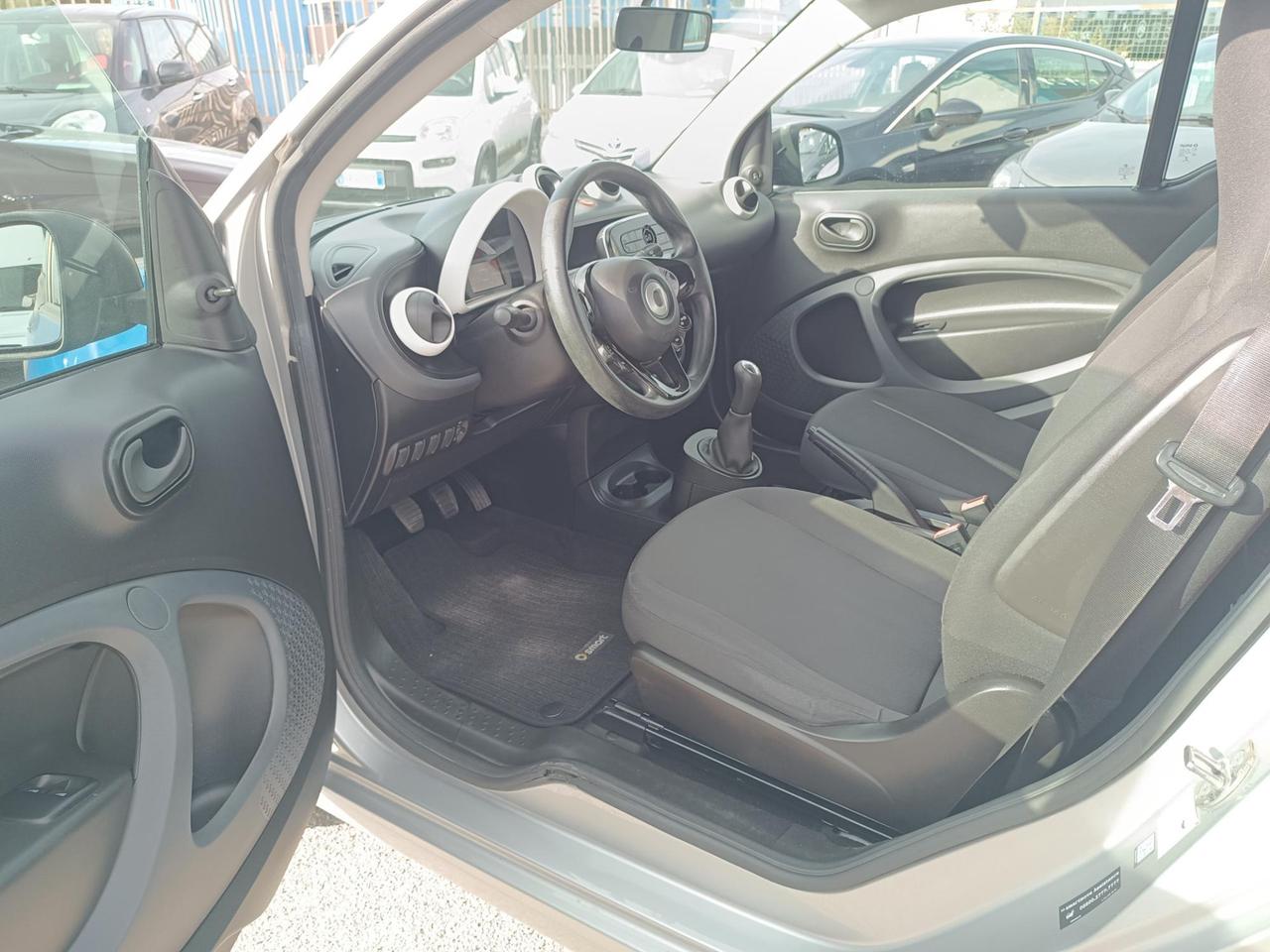 Smart fortwo coupe Fortwo 1.0 Youngster 61cv