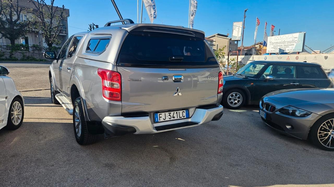 Mitsubishi L200 2.4 DI-D/154CV Double Cab Intense