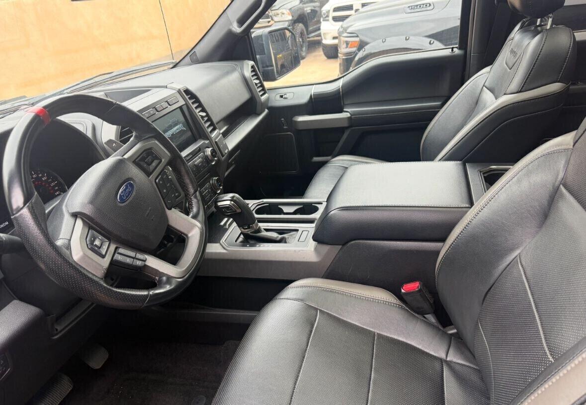 Ford F-150 Raptor SVT