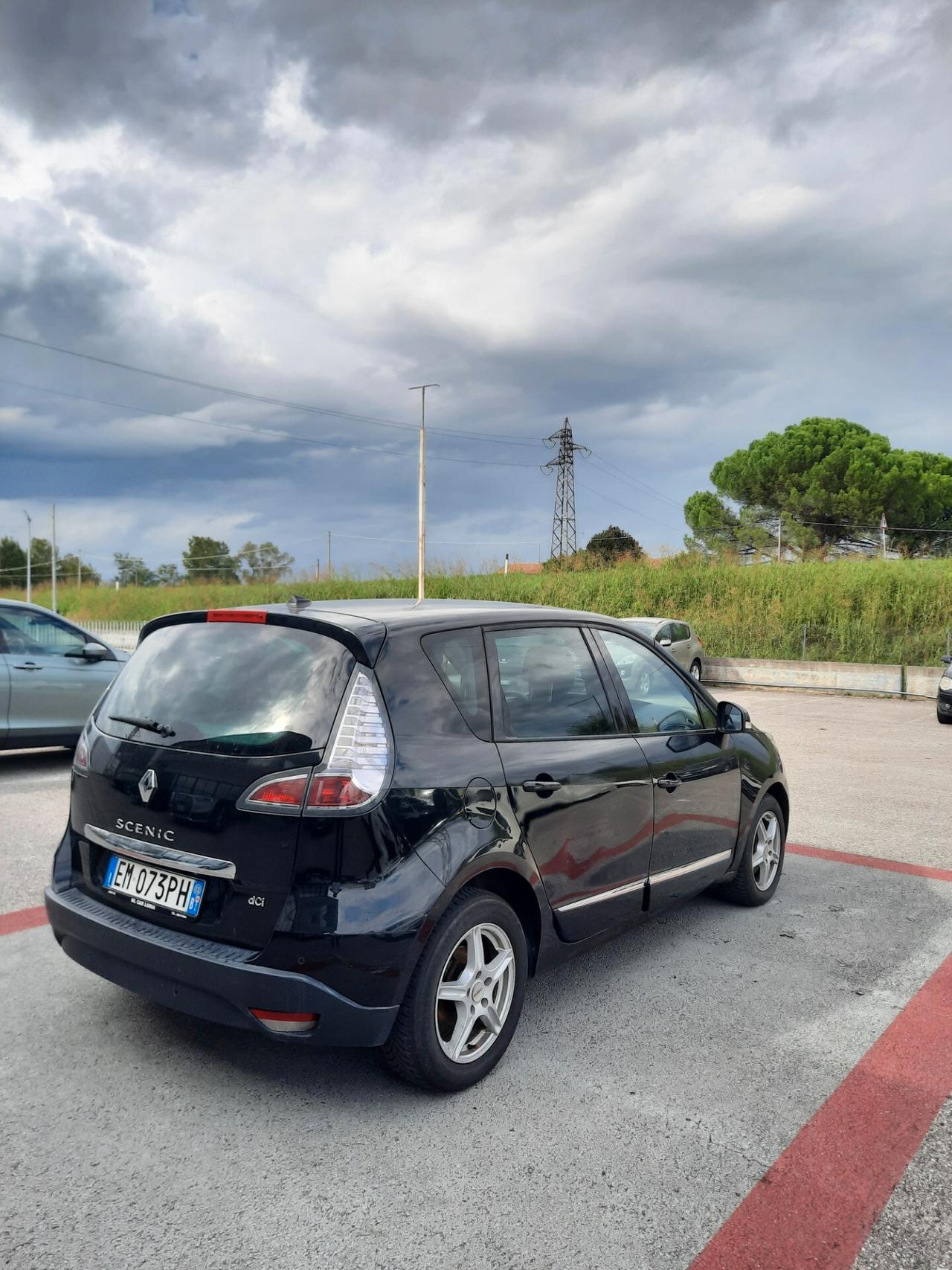 Renault Scenic Scénic XMod 1.5 dCi 110CV UNICO.PRO