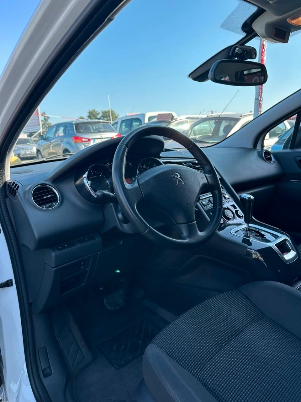 Peugeot 5008 BlueHDi 120 EAT6 S&S Allure