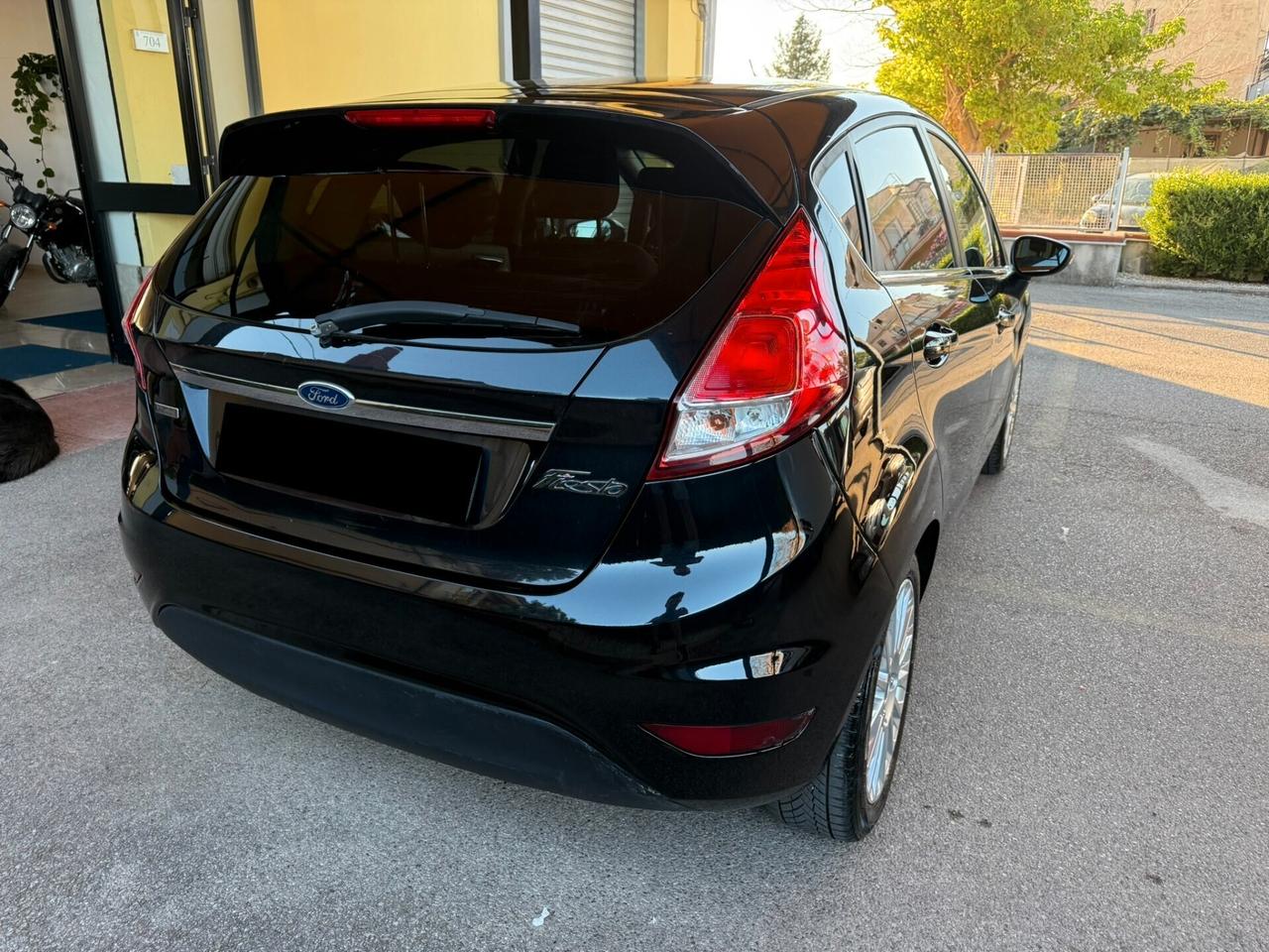 Ford Fiesta 1.0 80CV 5 porte Titanium