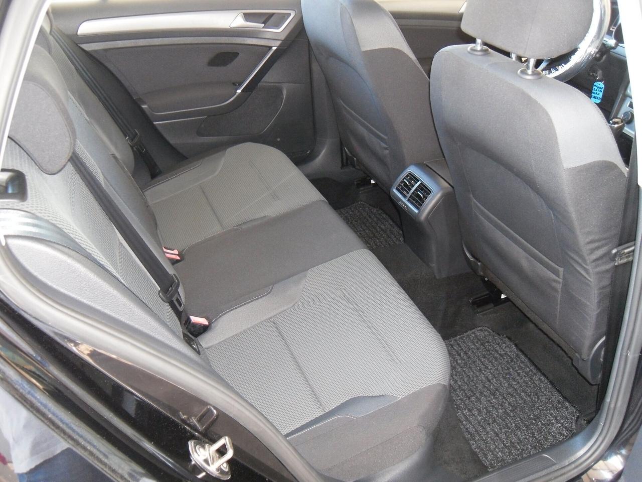 Volkswagen Golf 7 1.6 TDI 105 cv Business