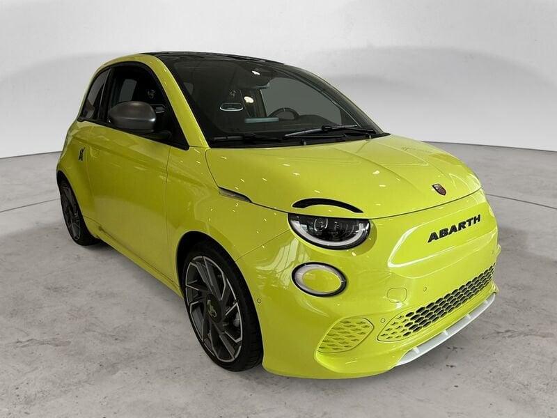 Abarth 500e 42 kWh Turismo