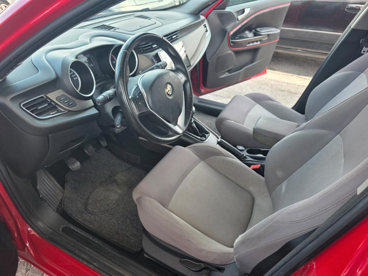 Alfa Romeo Giulietta 1.6 JTDm-2 105 CV Exclusive 290.000km