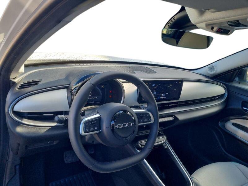 FIAT 600 (2023-->) Hybrid 100 CV DCT MHEV La Prima