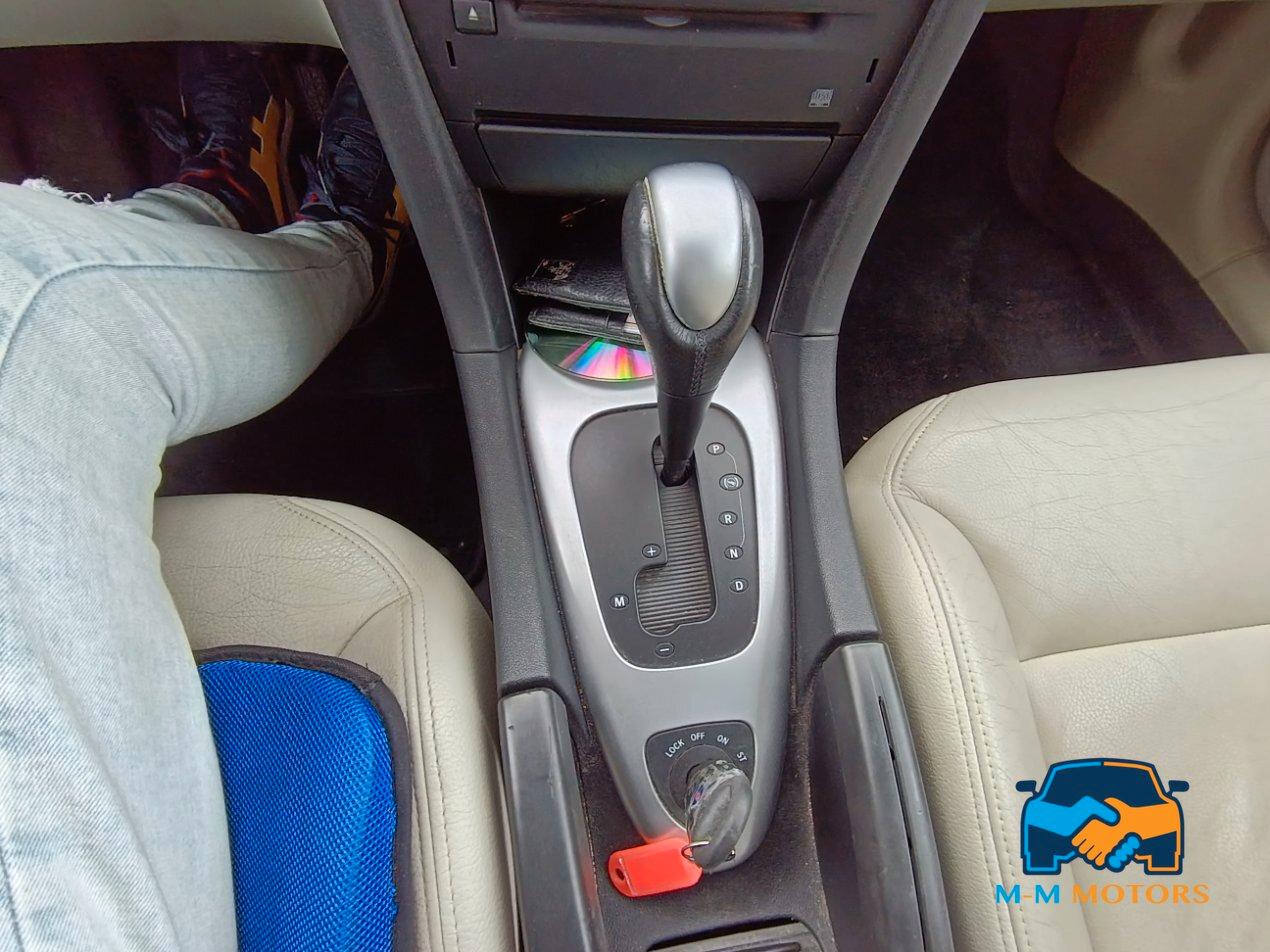 Saab 9-3 Cabrio 1.9 tid 16v Vector dpf