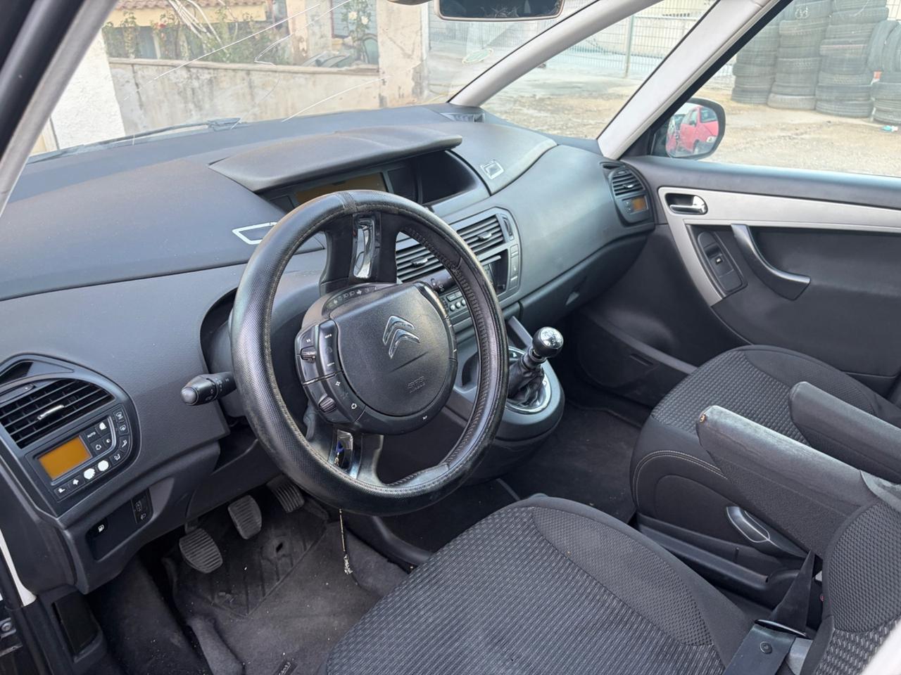 Citroen C4 1.6 Picasso Hdi 112 cv 2011 Discreta