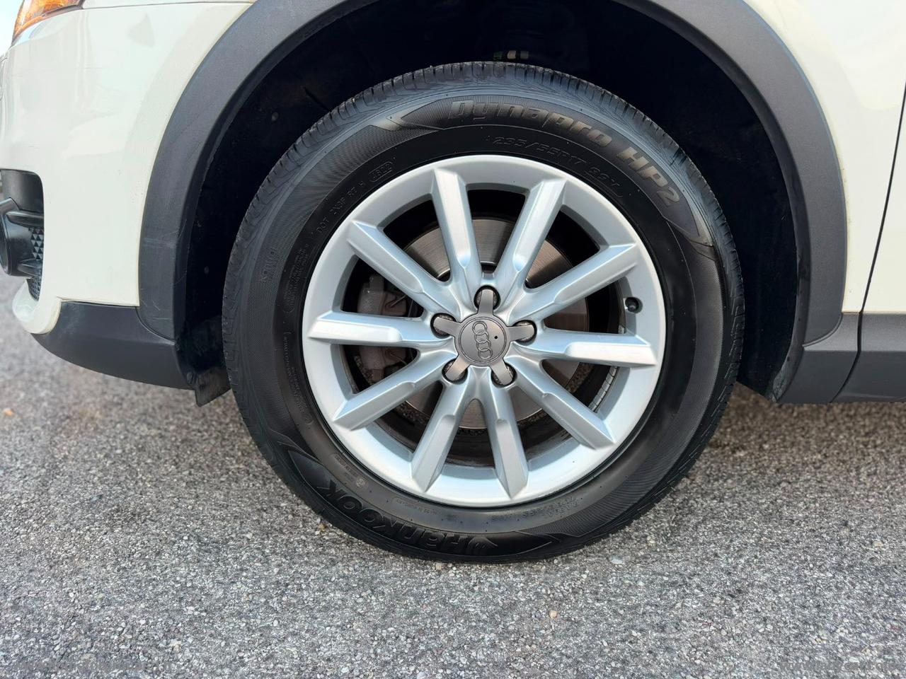 AUDI Q3 2.0 TDI Business Plus