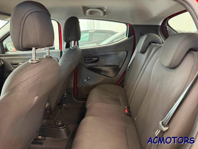 LANCIA Ypsilon 1.2 69 CV 5 porte S&S Gold