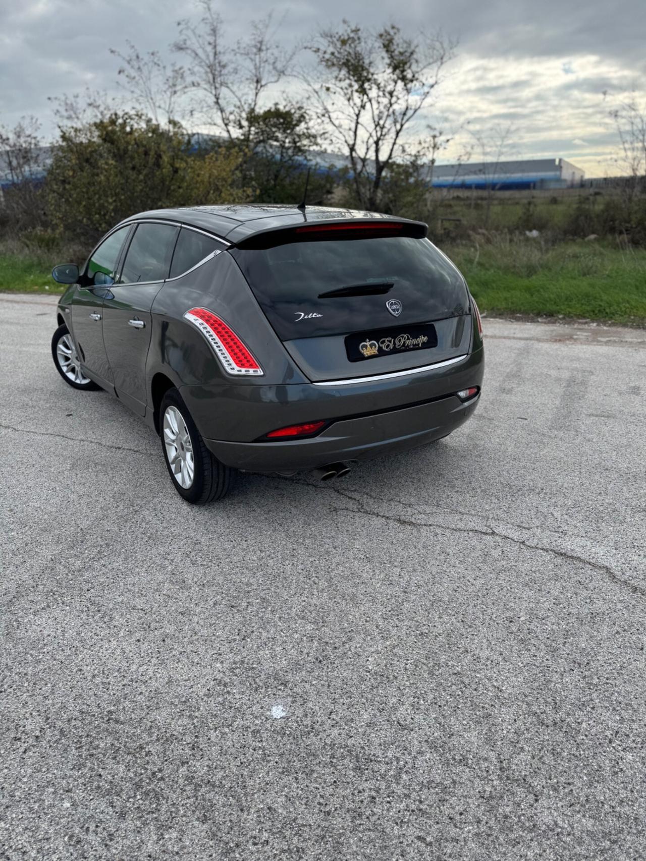 Lancia Delta 1.6 MJT DPF Silver