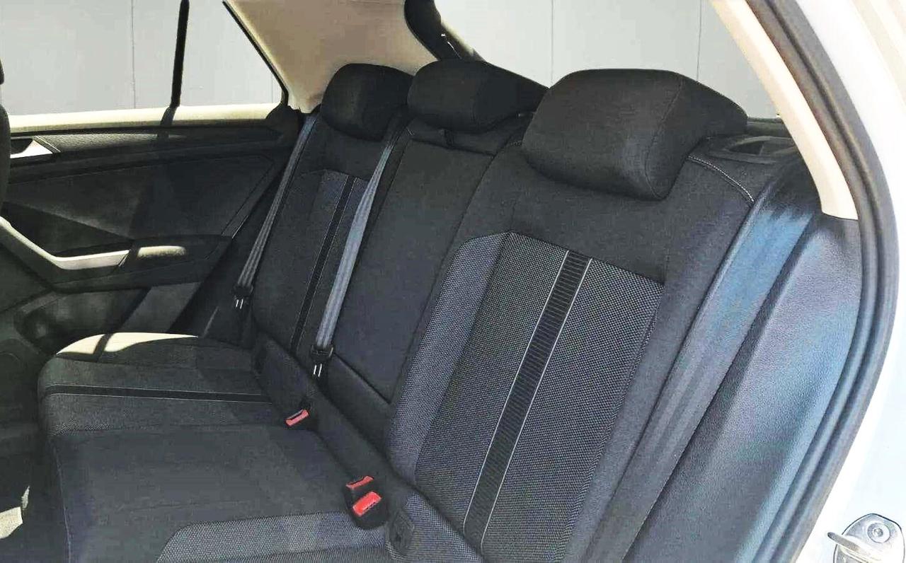 Volkswagen T-Roc 1.0 TSI Edition Plus
