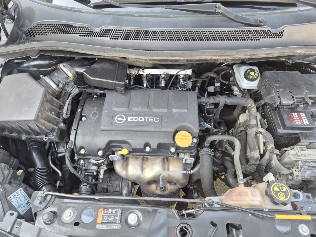 Opel Corsa 1.4 90CV GPL Tech Coupé n-Joy