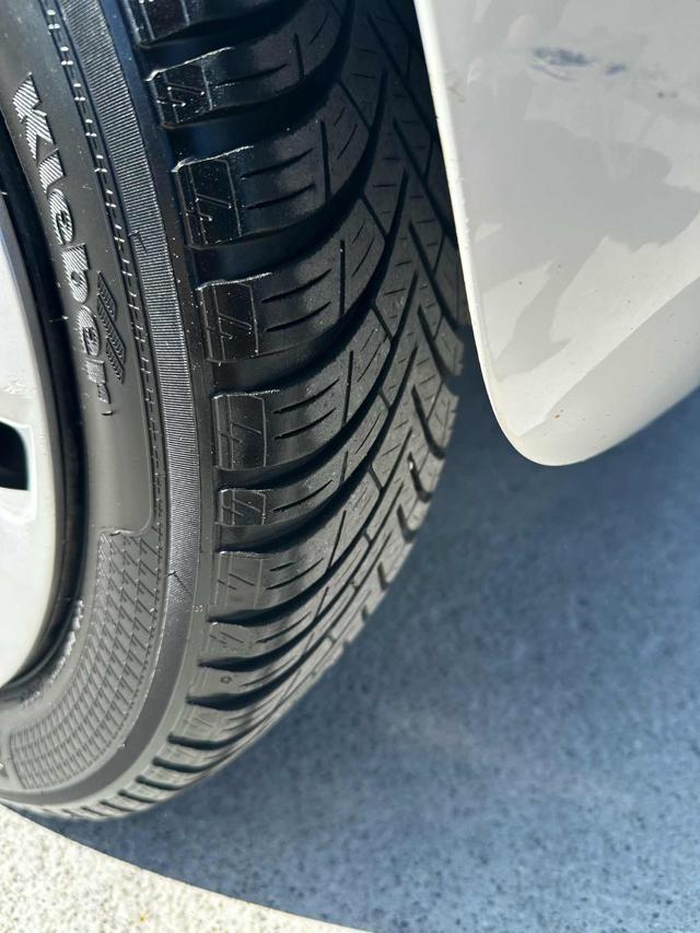 CITROEN C1 Airscape VTi 68 5 porte Shine OK NEOPATENTATO