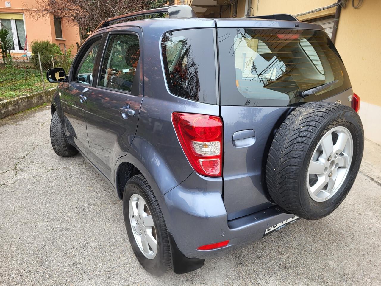 Daihatsu Terios 1300-4X4 GPL-UNICA PROP-3 REVISION