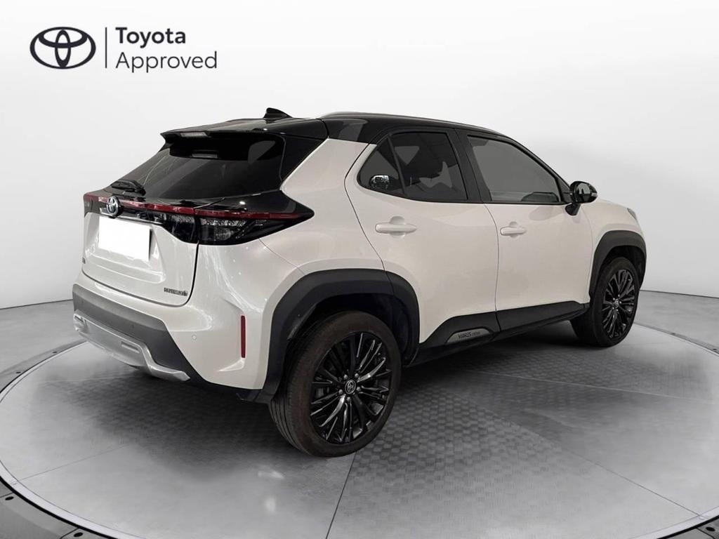 Toyota Yaris Cross 1.5 H Adventure FWD E-CVT