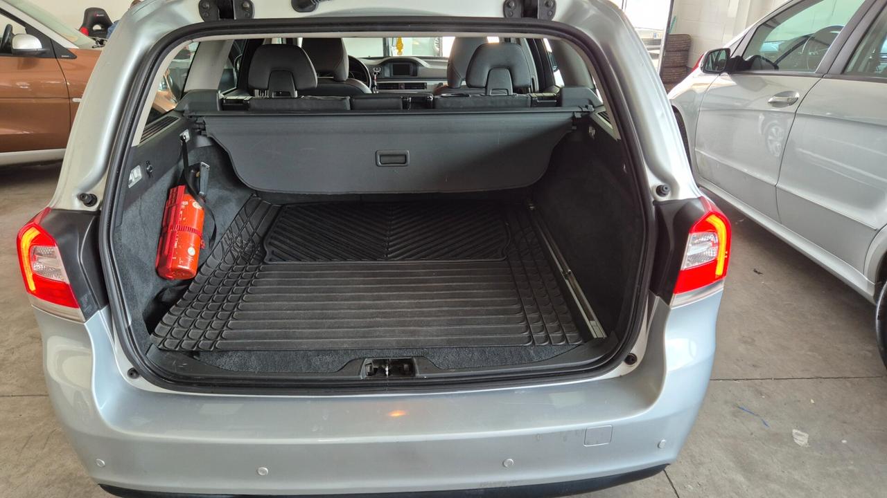 Volvo V70 D3 Geartronic Summum