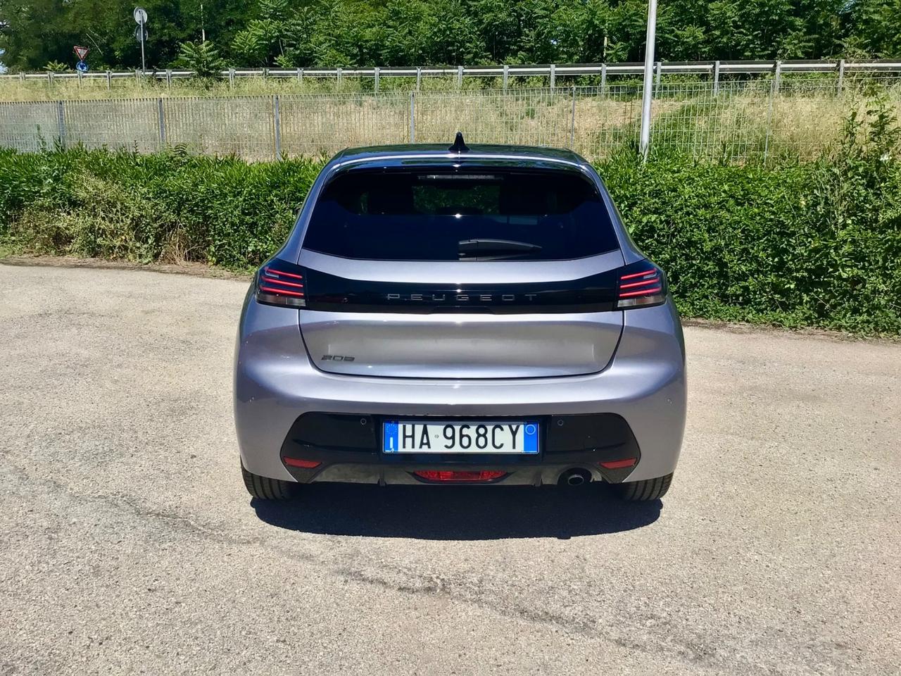 Peugeot 208 1.2 100 Stop&Start 5 porte Allure