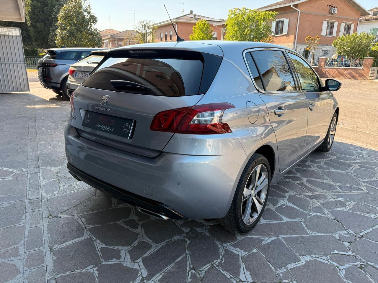 Peugeot 308 PureTech Turbo 130 S&S EAT6 Allure