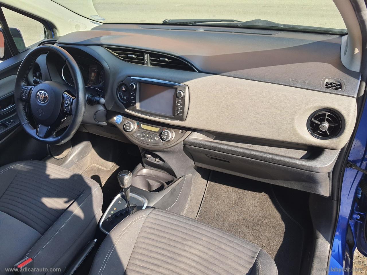 TOYOTA Yaris 1.5 Hybrid 5p.